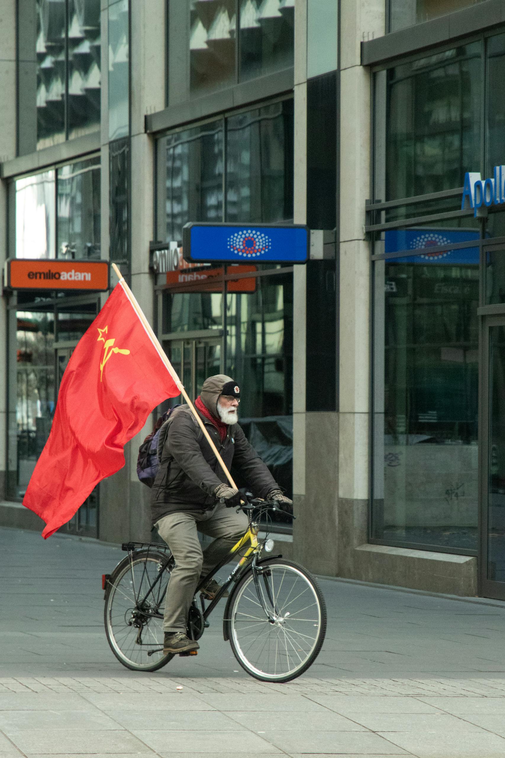 Стихийный митинг